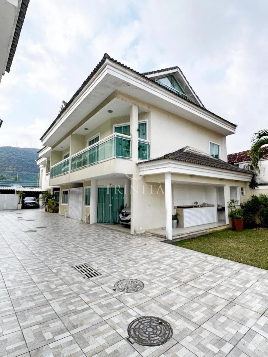 Furnished house, 170 m², with a grill on the balcony — photo 14