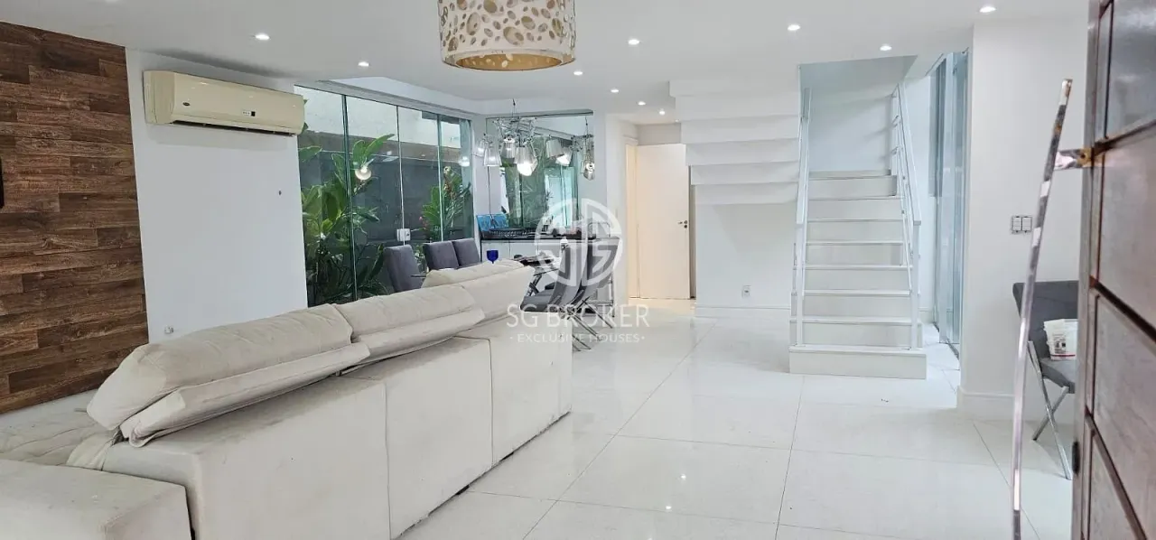 Casa com 5 quartos e 5 banheiros, 400 m² — photo 6