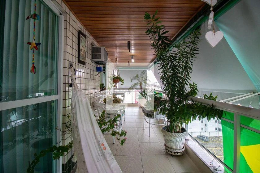 Rent-ready apartment with 4 bedrooms and 119 m² — photo 42