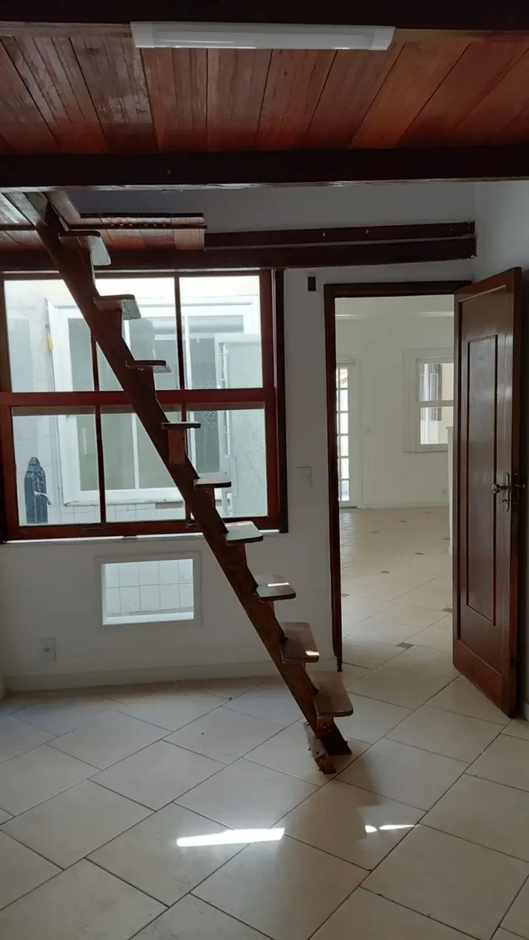 Rental house with 2 bedrooms and 2 bathrooms — photo 24