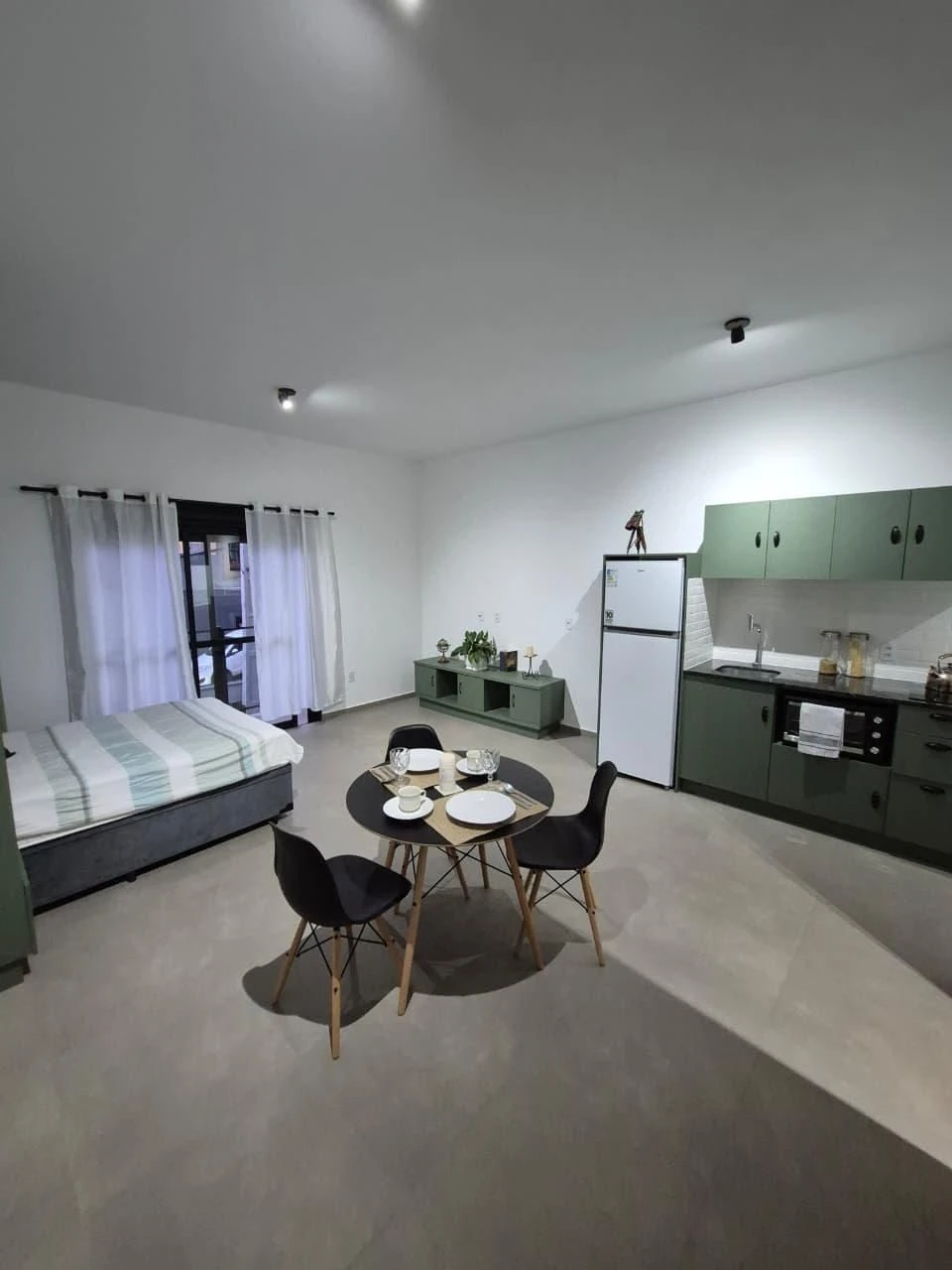 Furnished studio, 37 m², with a washing machine — photo 18