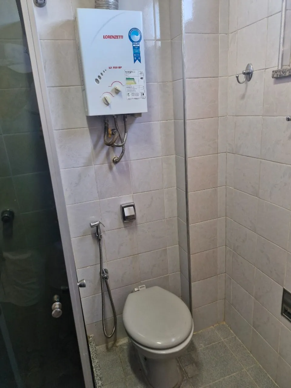 2-bedroom, 2-bath apartment with no parking space — photo 14