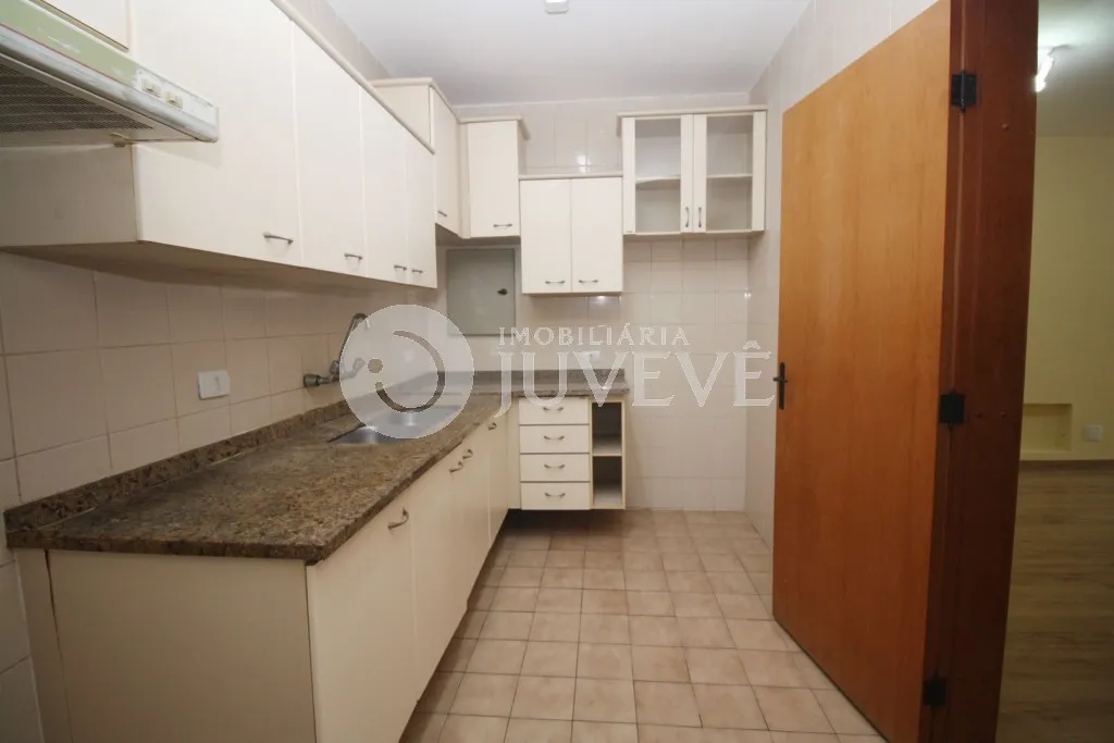 Furnished 145 m² apartment with 3 bedrooms — photo 8
