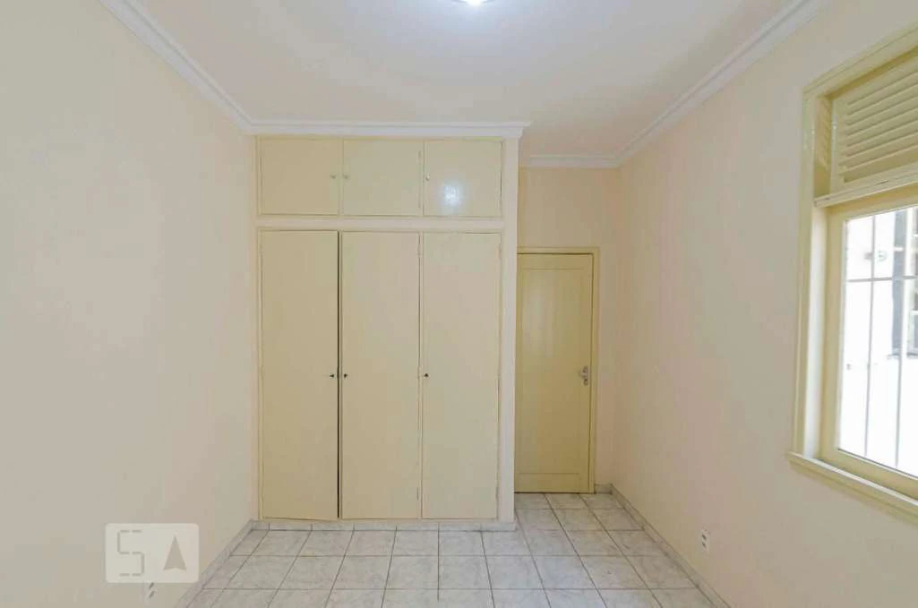 House with shared BBQ area and 5 bedrooms — photo 14