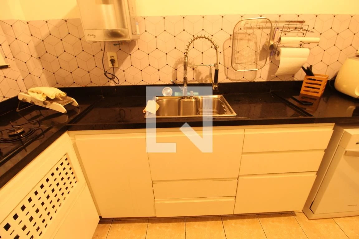 Мебльована квартира з 2 спальнями та балконом — photo 2