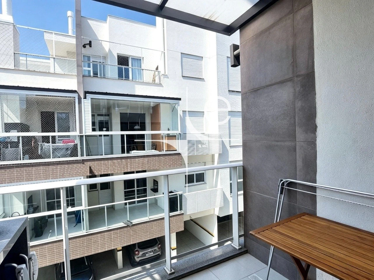 Furnished apartment 110 m² with 3 bedrooms and 2 baths — photo 3