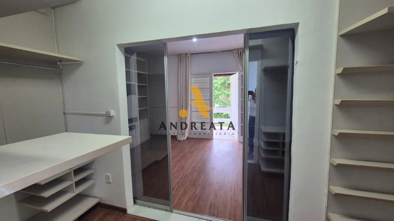 Unfurnished house with 5 bedrooms and 647 m² balcony — photo 34