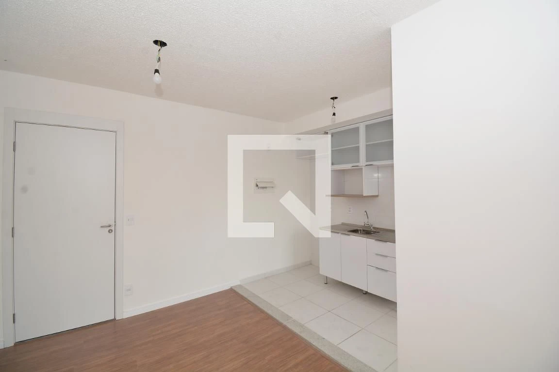 Washing machine in a one-bedroom apartment, 33 m² — photo 53