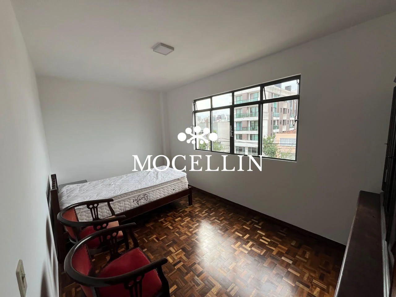 Apartamento, 107 m², com piso de madeira ou laminado — photo 13