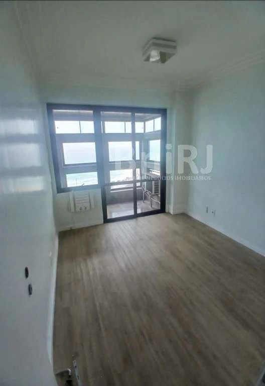 4-bedroom apartment with 2 en-suite baths and a guest WC — photo 18