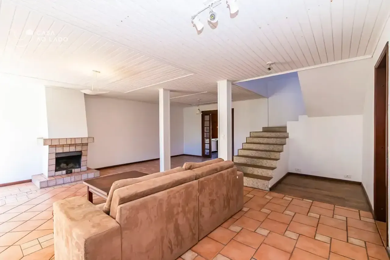Furnished house 390 m² with 5 bedrooms and barbecue grill