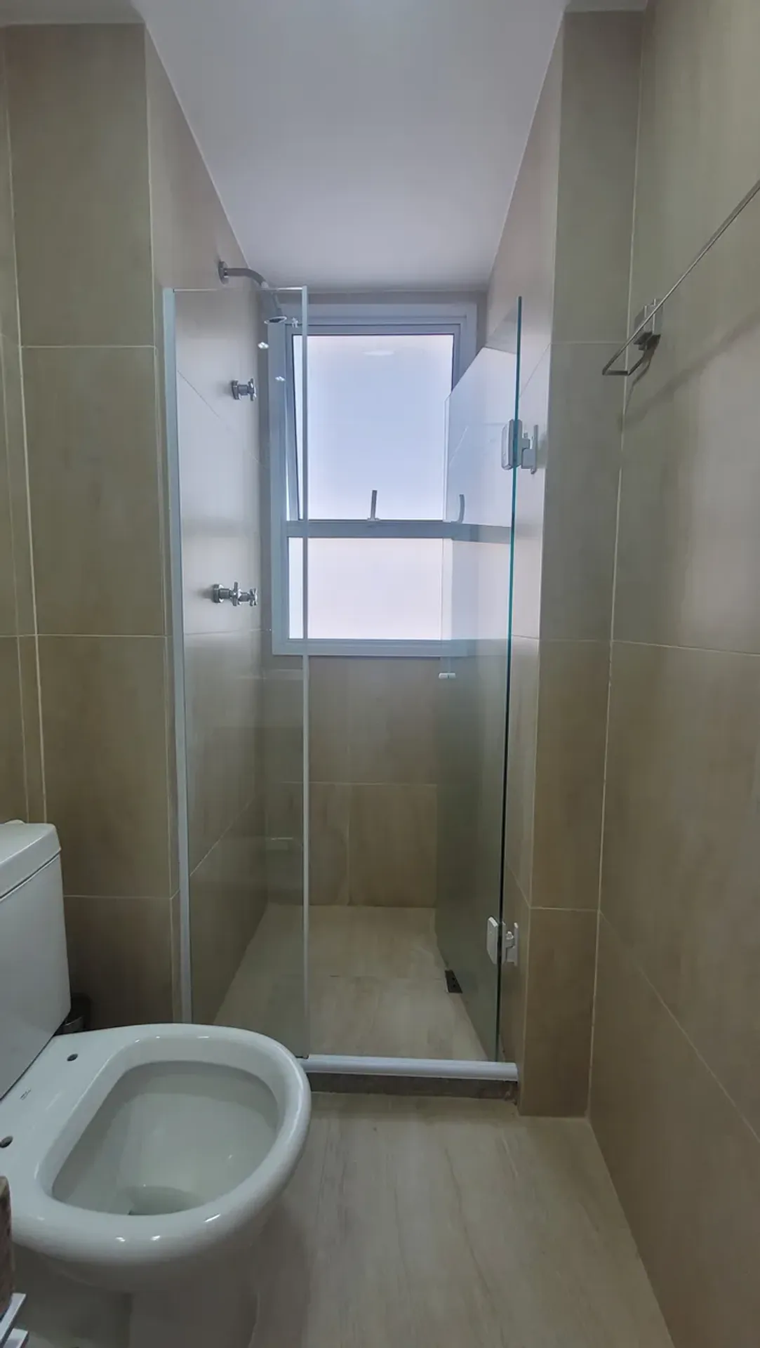 82 m² apartment with a home office and a mountain view — photo 4