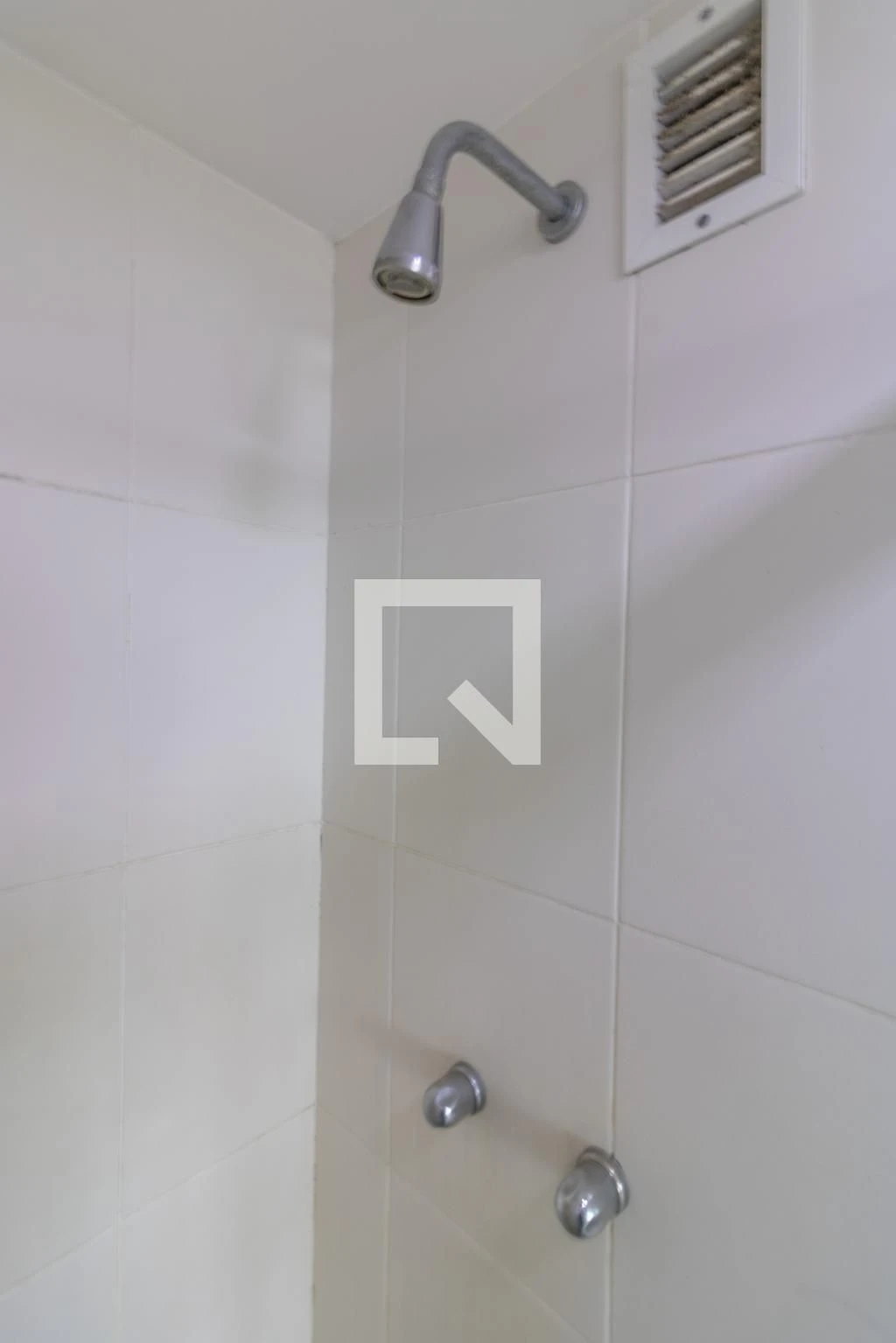 2-bedroom apartment in a building with a sauna — photo 51