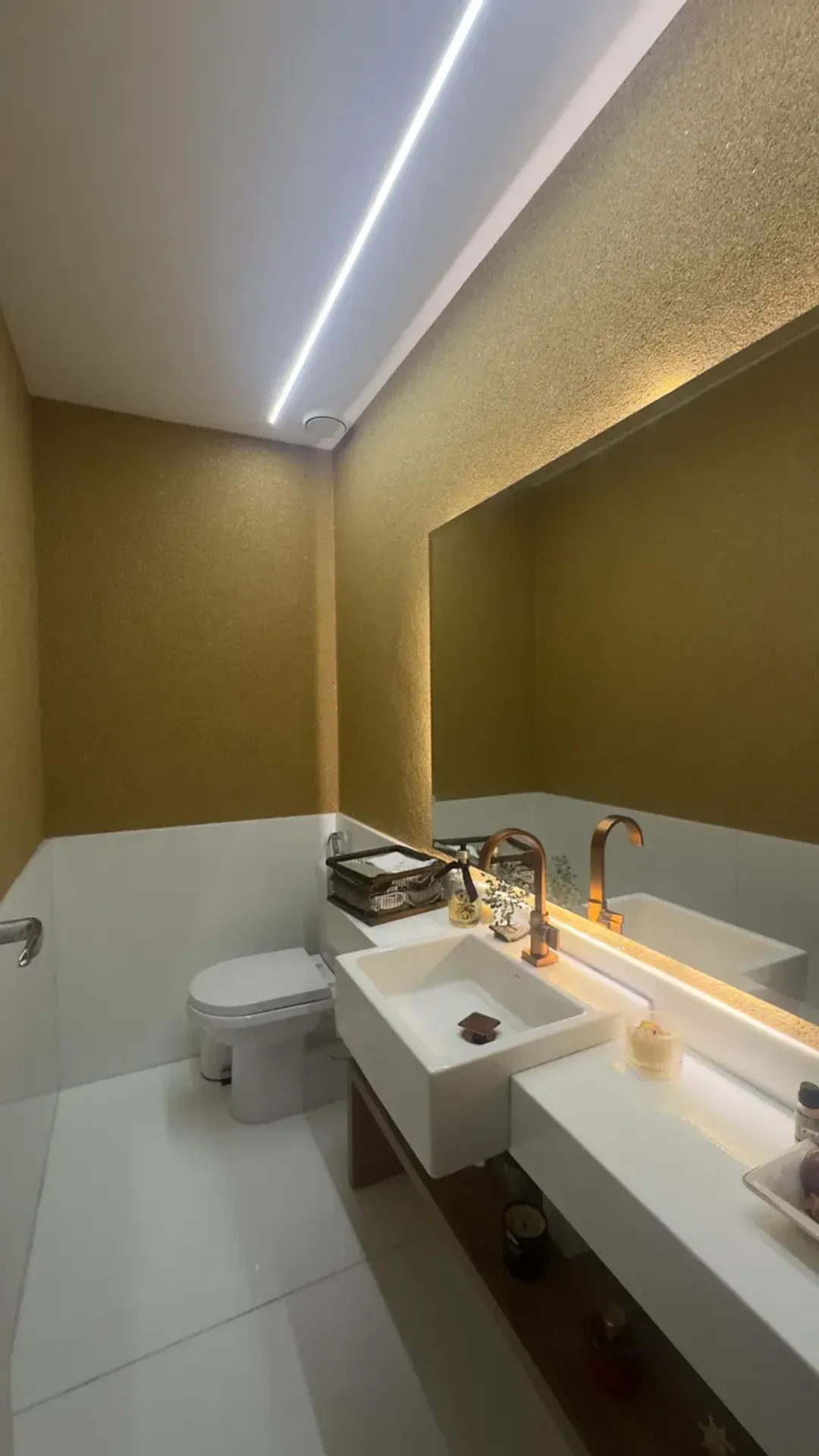 4-bedroom apartment with open-plan kitchen — photo 4
