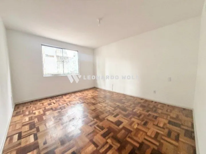 Apartamento de 3 dormitorios con aire acondicionado y 120 m² — photo 8