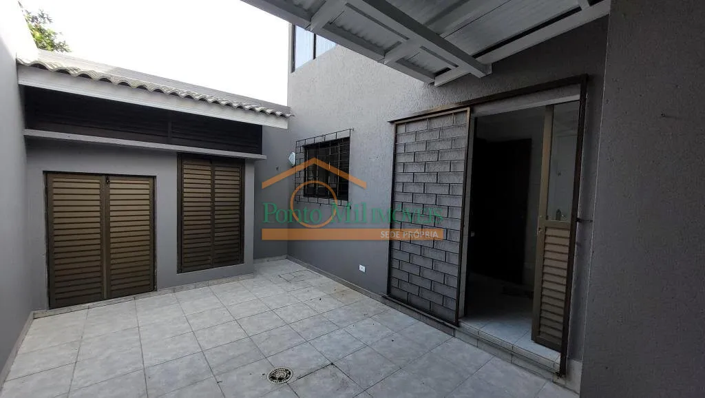 3-bedroom house with suite and separate closed kitchen — photo 3