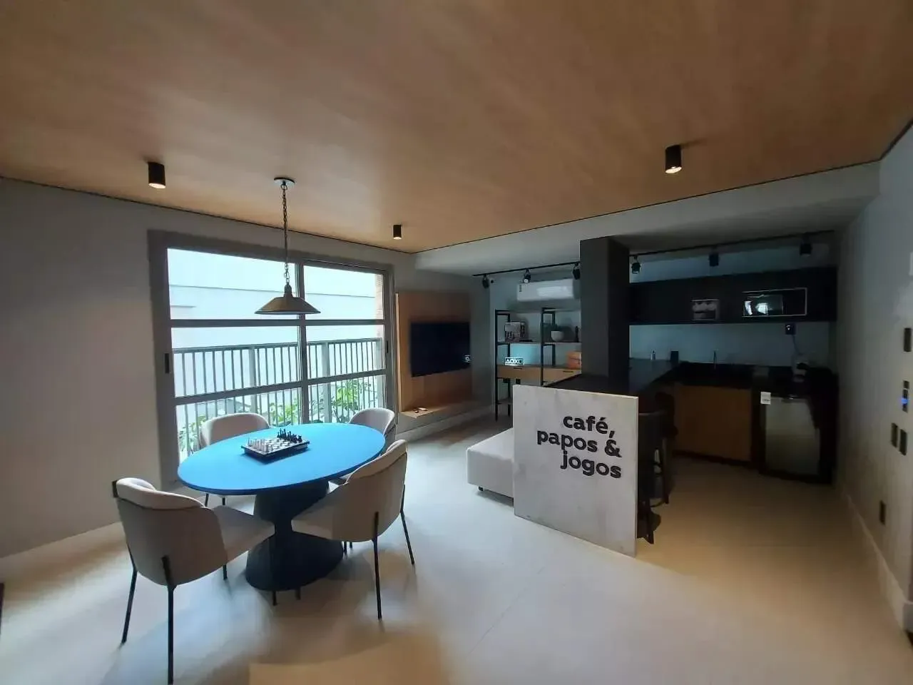 Apartamento de 1 dormitorio (30 m²) con balcón acristalado — photo 8