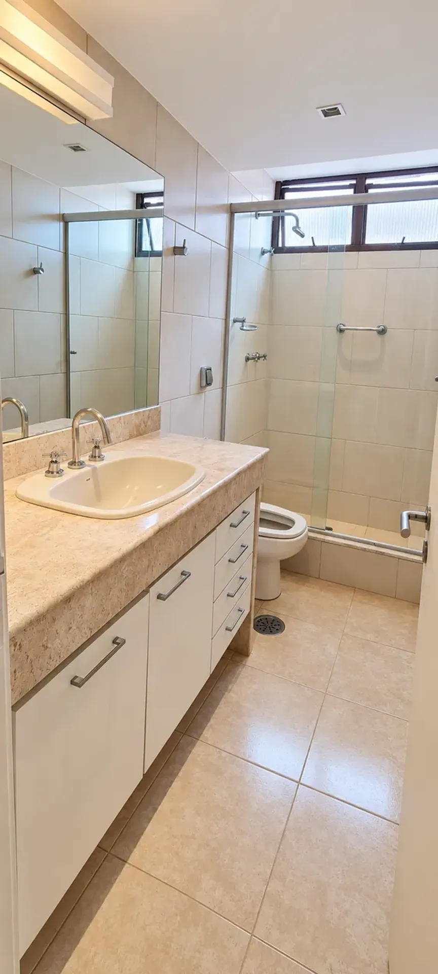 Apartamento no 20º andar com varanda envidraçada — photo 6