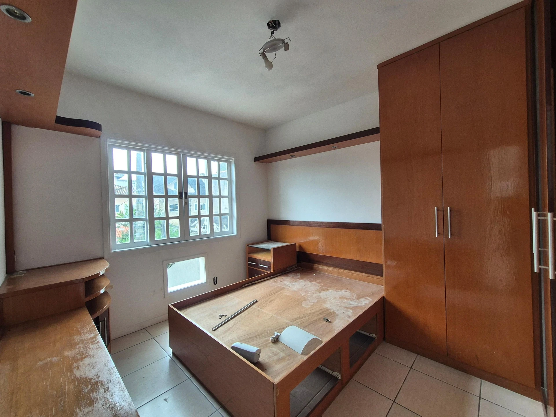 Casa sem mobília com 3 quartos e churrasqueira — photo 14