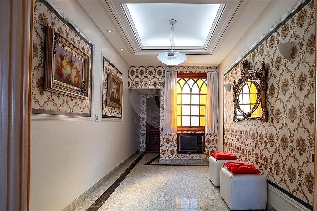Furnished 127 m² apartment with 3 bedrooms and 3 baths — photo 20