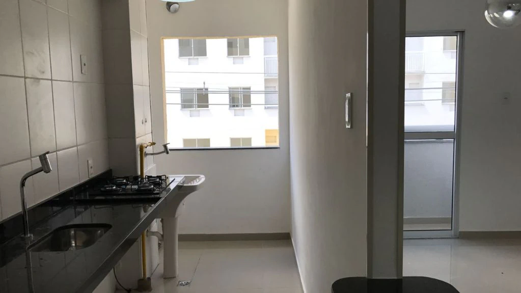 Furnished 2-bedroom apartment with 1 parking spot — photo 7