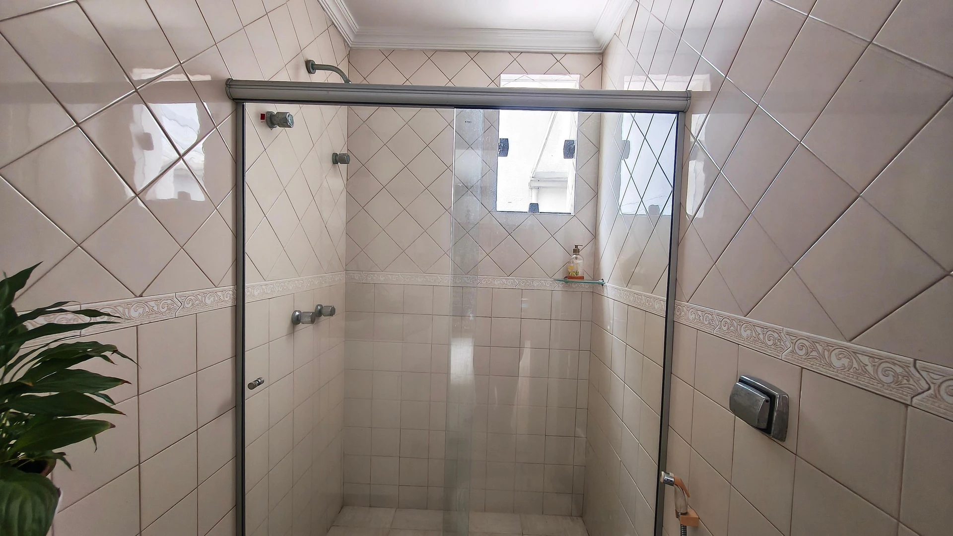 5 quartos e varanda gourmet: casa de 290 m² — photo 39