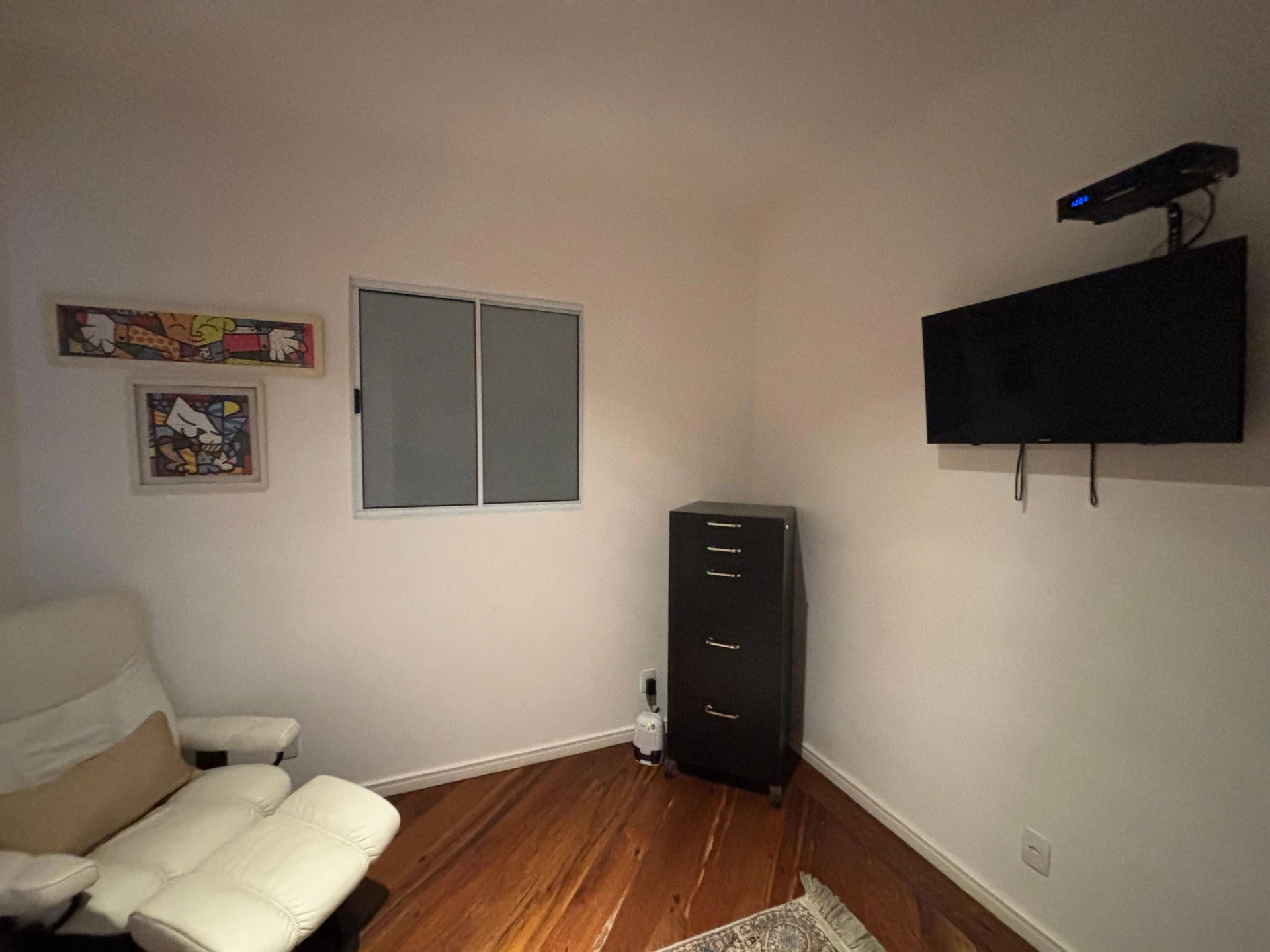 Home office in a one-bedroom apartment, 23 m² — photo 14