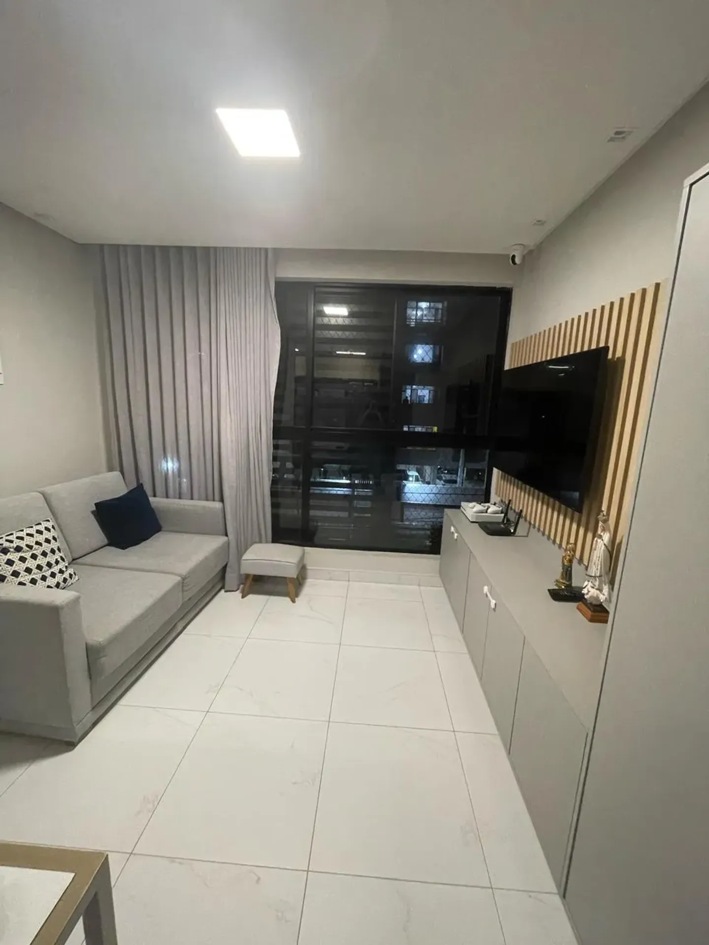 Apartamento amueblado de 48 m² con 2 dormitorios y suite