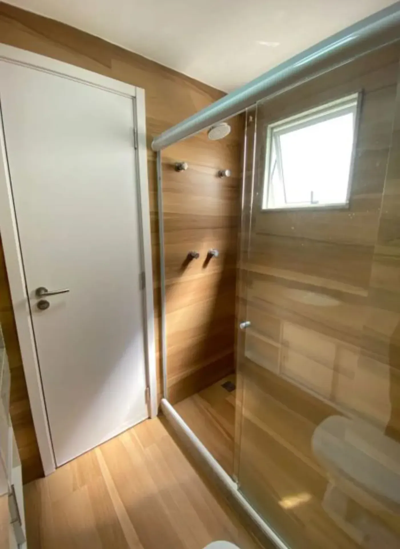 Duplex com 4 quartos, cozinha aberta a gás e 340 m² — photo 22