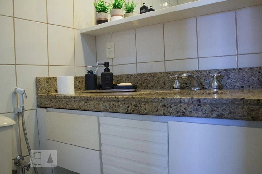Furnished apartment, 160 m², with a bathtub — photo 28
