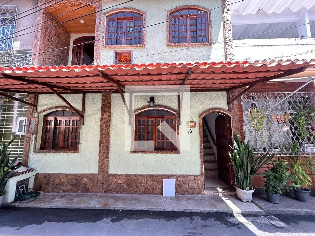 Casa de 3 quartos com banheira — photo 9