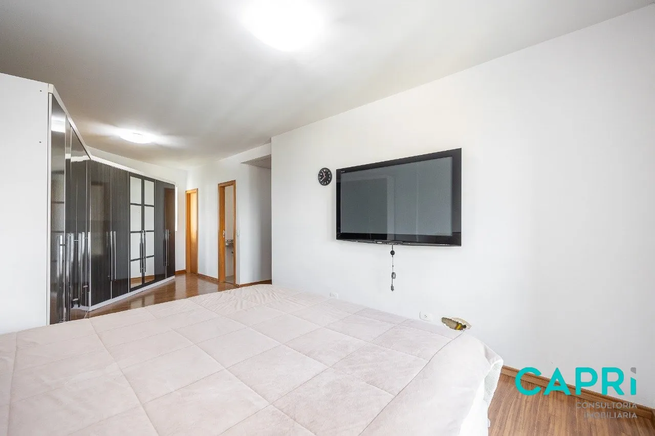 Furnished 318 m² apartment with 4 bedrooms and 3 parking — photo 50