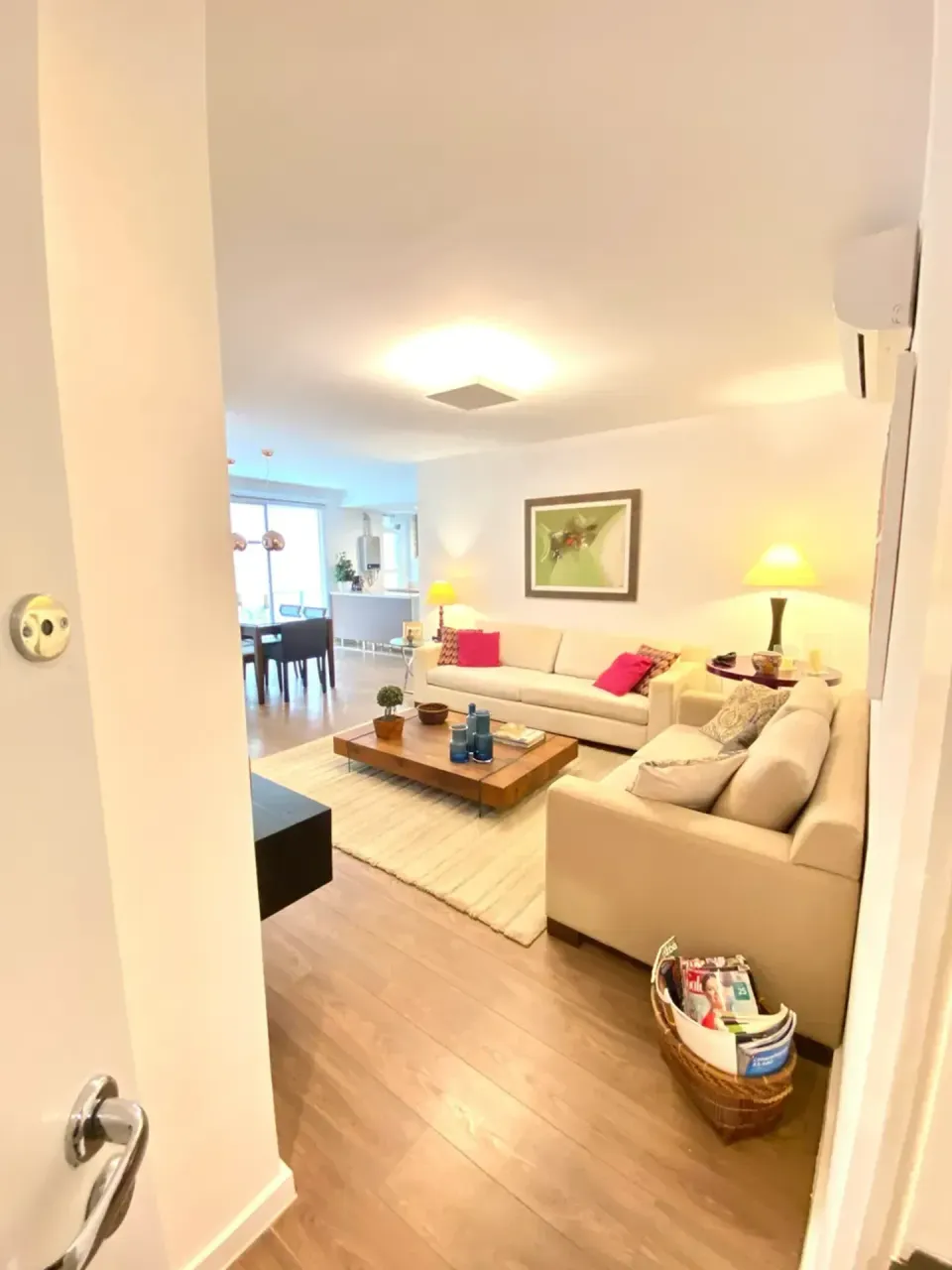 Furnished 2-bedroom apartment with 2 bathrooms — photo 12
