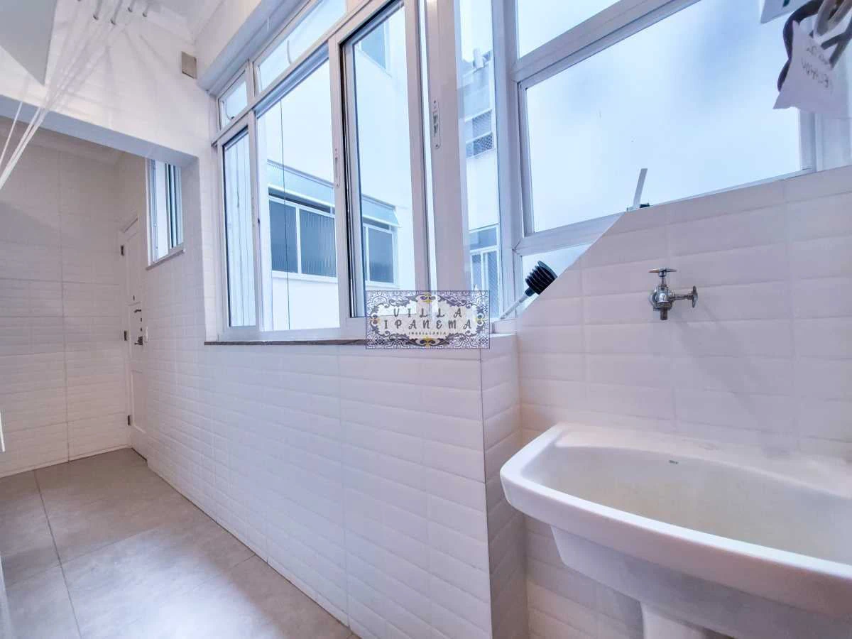 Деревянный пол или ламинат и 2 спальни: квартира 80 м² — photo 28