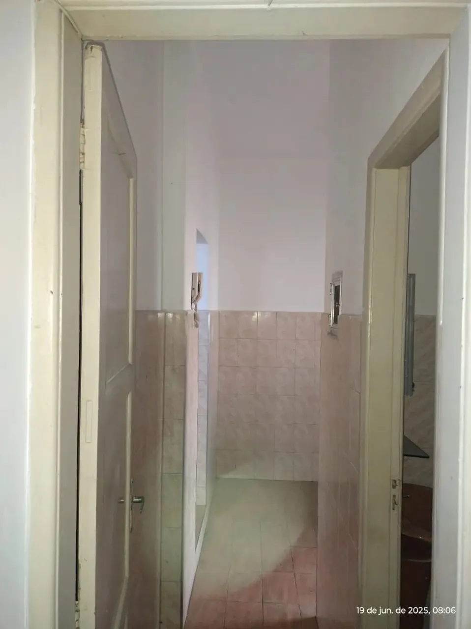 Квартира з 1 спальнею та 1 ванною, без паркування — photo 8