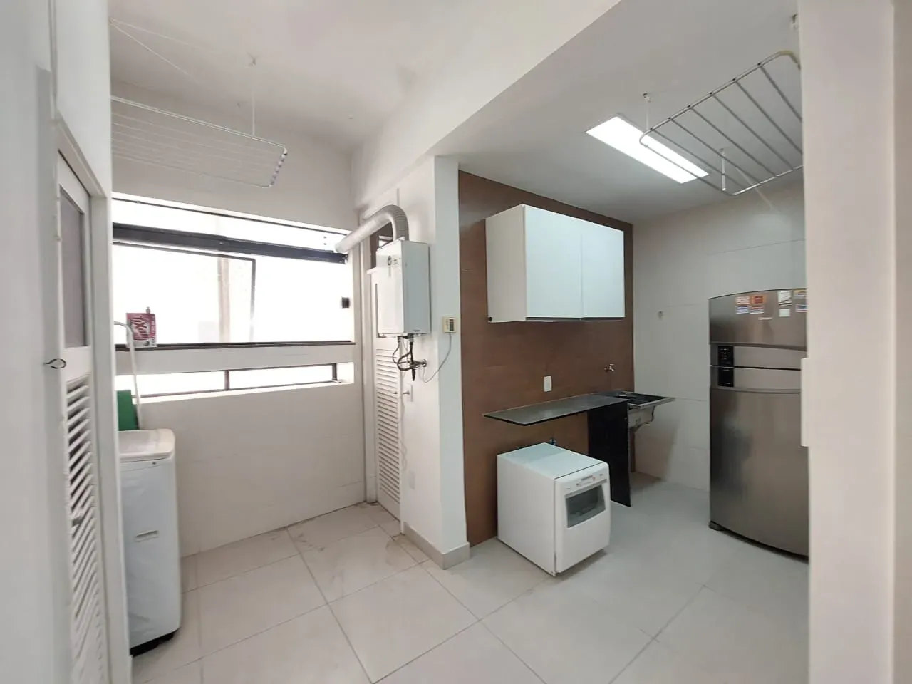 Apartamento com 4 quartos e 5 banheiros, com ar-condicionado — photo 40