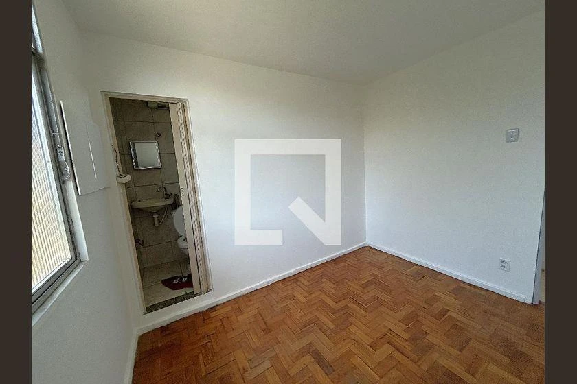 3-bedroom apartment, 1 with its own bathroom, 65 m² — photo 43