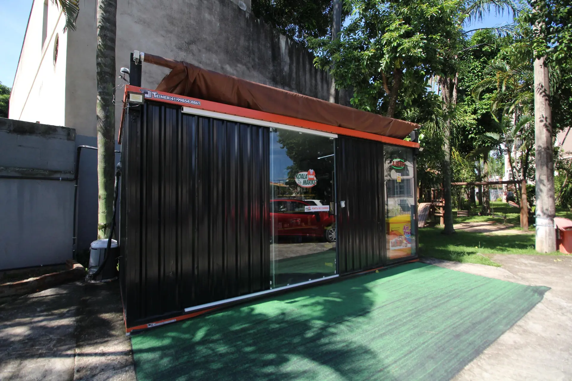 2-bedroom apartment with a mountain view in Rio de Janeiro — photo 35