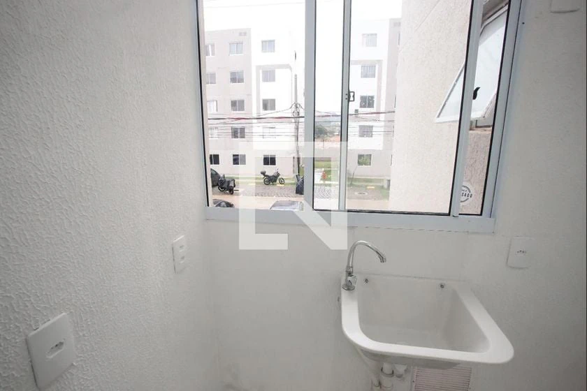 Невмебльована квартира 42 м² з 2 кімнатами та паркомісцем — photo 11