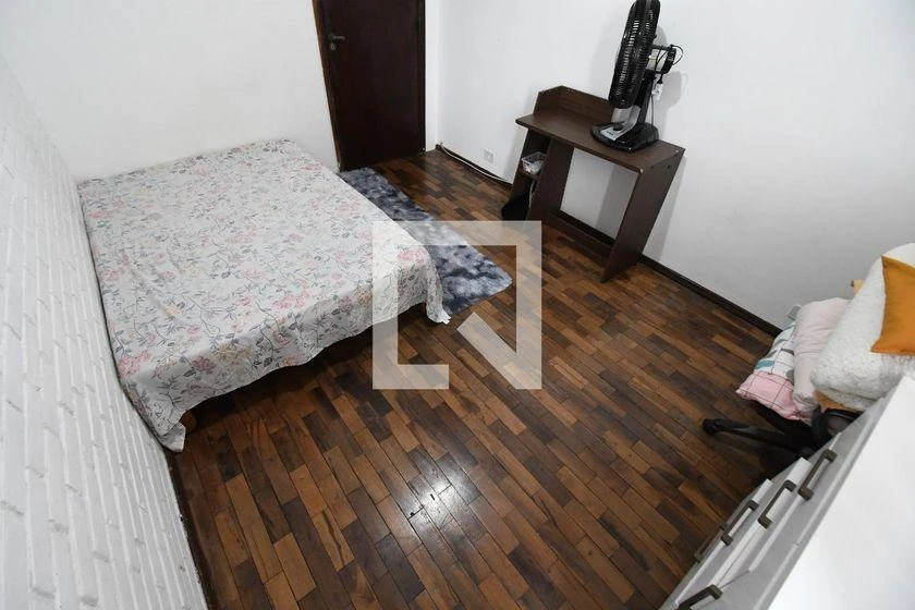 3-bedroom apartment with a bathtub in Curitiba — photo 24