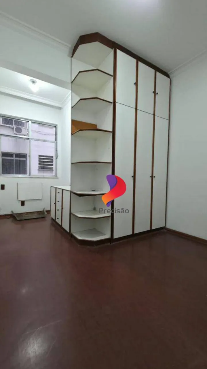 Apartamento para aluguel com 3 quartos, 2 banheiros e 110 m²