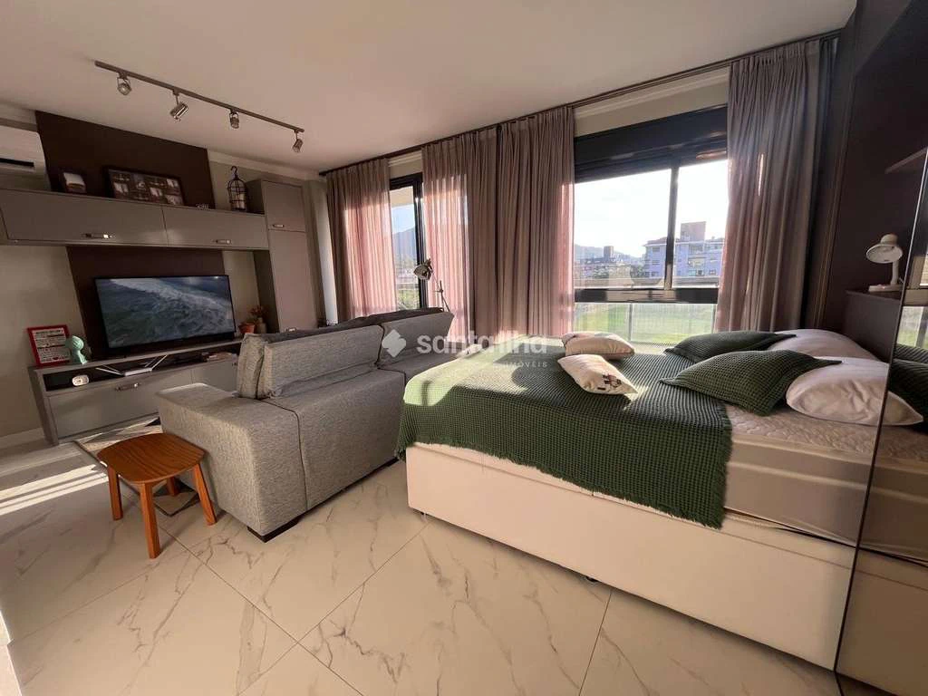 Apartamento de 1 dormitorio de 62 m² con aire acondicionado