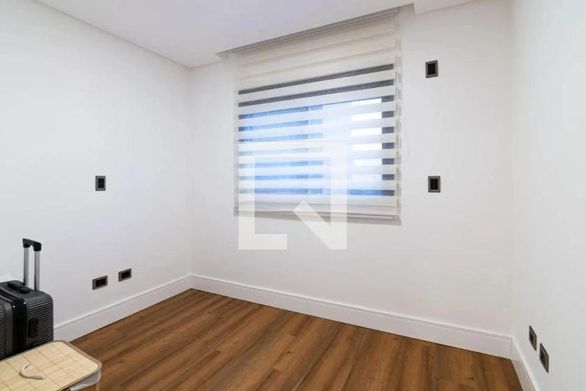Furnished apartment, 152 m², with a home office — photo 15