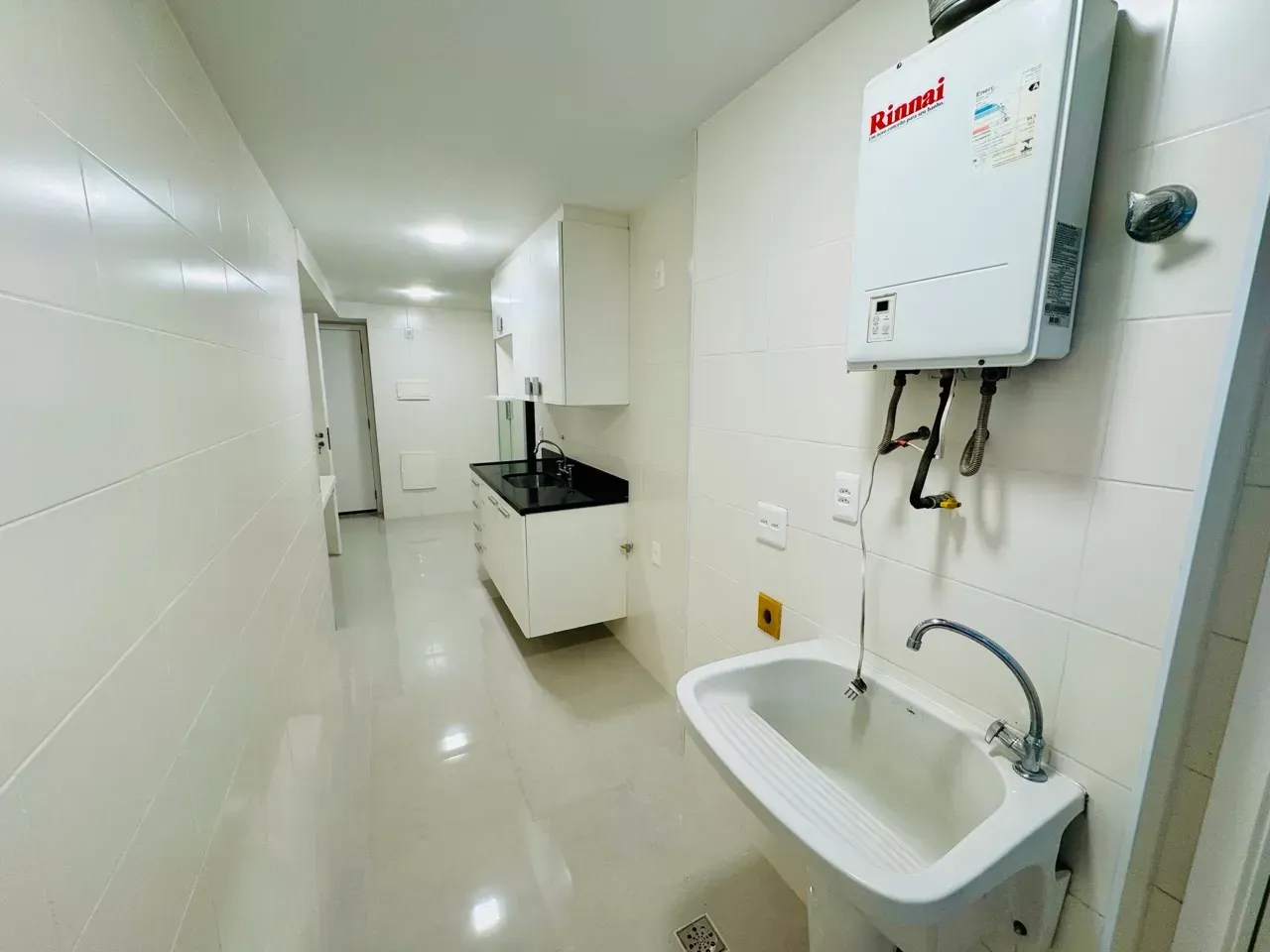 3-bedroom apartment with a private BBQ in Rio de Janeiro — photo 28