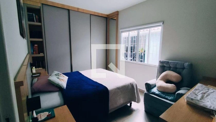 Home office in a 2-bedroom apartment, 84 m² — photo 4