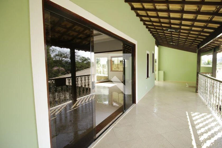Casa de 700 m² com 3 quartos e 4 banheiros — photo 14