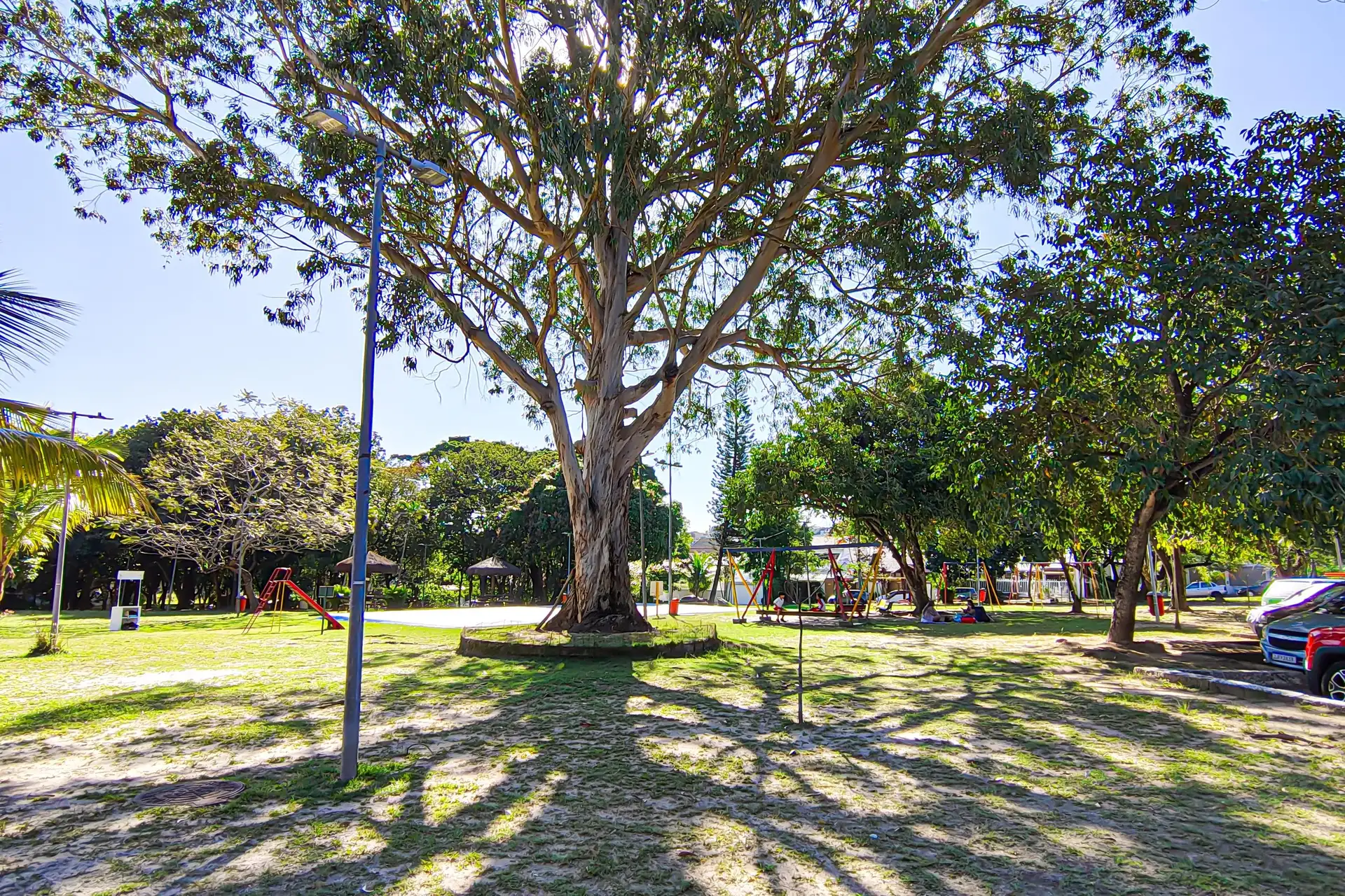 Casa em condomínio com 3 quartos e 4 banheiros — photo 60