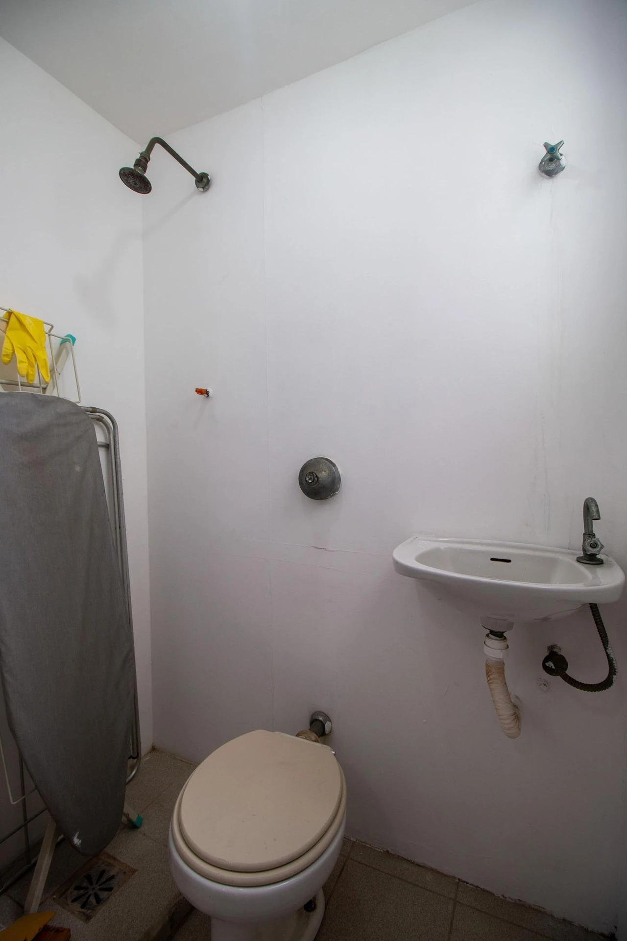 68 m² apartment with a washing machine and a mountain view — photo 34