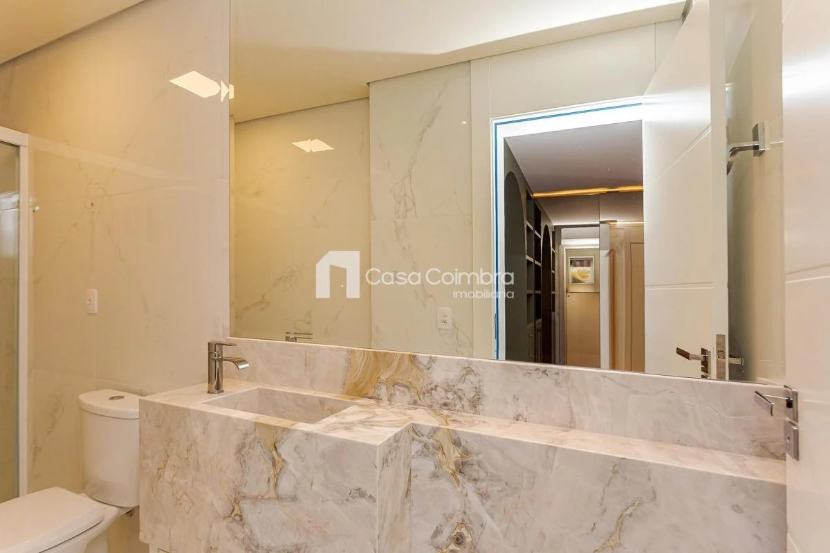 House, 450 m², with a bathtub — photo 36