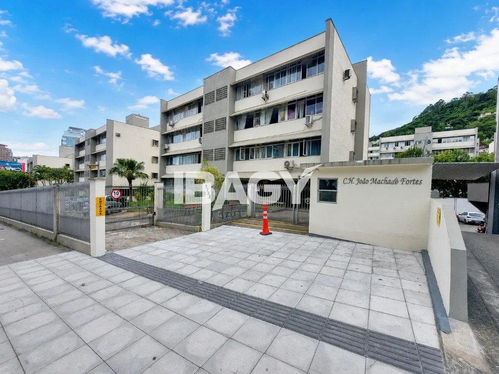 Apartamento de 69 m² con 3 dormitorios y cocina a gas — photo 5